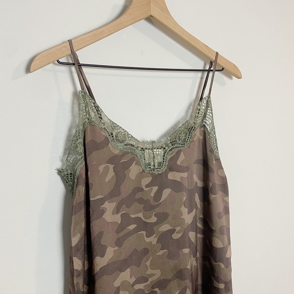 Cami NYC Racer Charmeuse Camo Tank Top - Picture 4 of 9